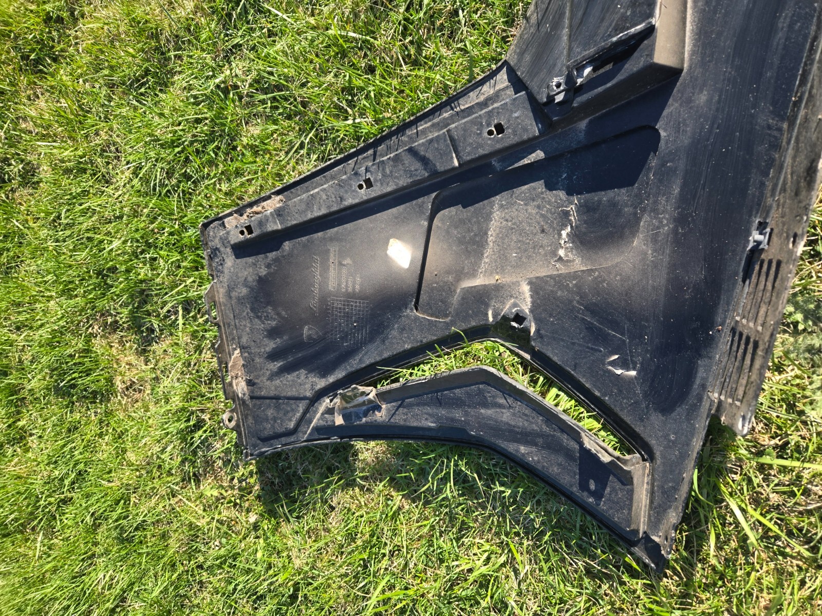 2012 - 2016 Lamborghini Aventador LP700 Left Side Skirt Rocker OEM 470853563C