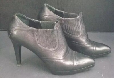 Bally Ladies' Leather Ankle Boots, Size 8. Black. Pre-Loved.