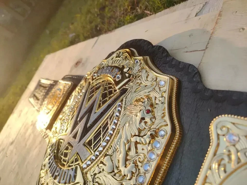 Cinturón Campeonato Mundial Peso Pesado - Réplica Premium, Estilo WWE + Bolso Foto 3 de 4