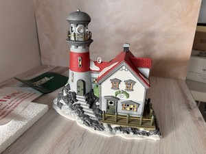 Dept. 56 Heritage New England Village Series 'Pigeonhead Lighthouse' 5653-7 Box