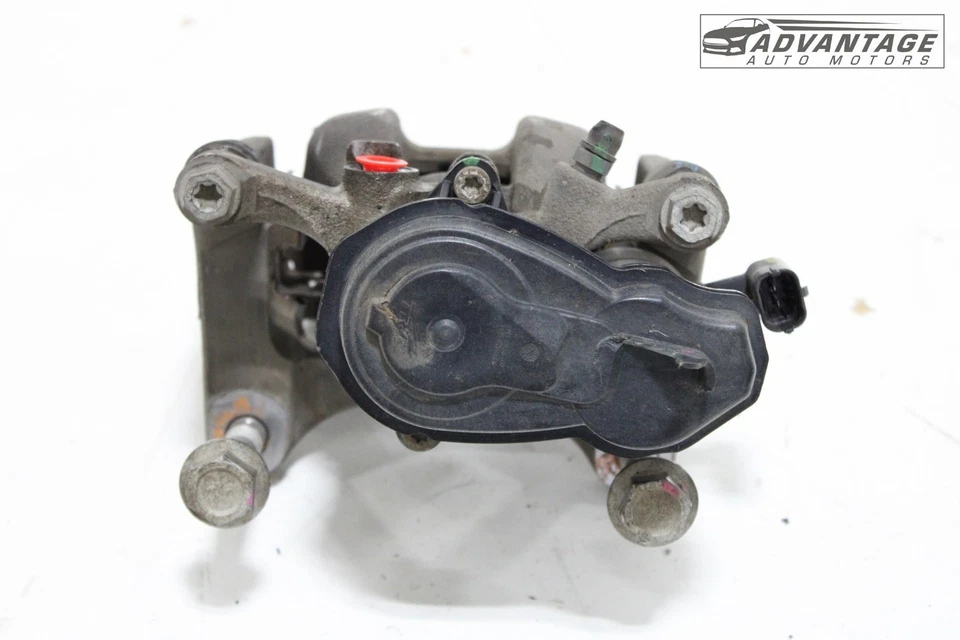 Pinza de freno trasera derecha GMC TERRAIN 2018-2024 1,5 L AWD 13595649 OEM Foto 2 de 4