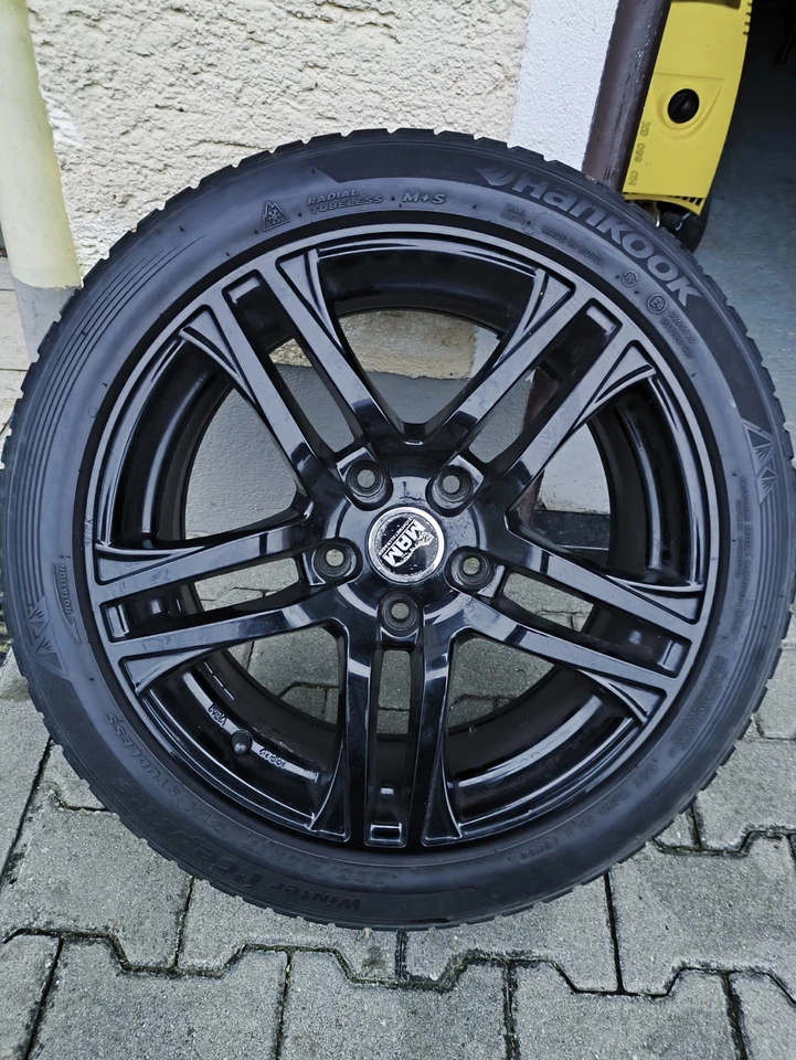 Winterreifen 225/45 R17 für BMW E90 - Bild 4 von 4