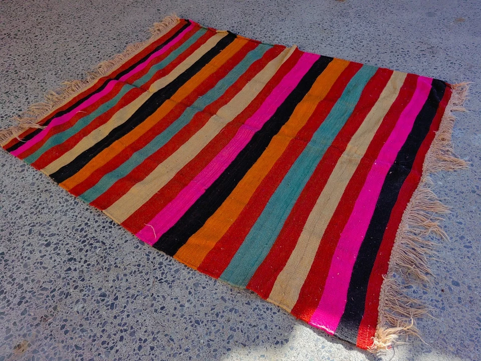 Vintage Turkish Kilim Rug 5.6x6.7 ft | Handmade Wool Large Tribal Carpet - Image 3 of 4