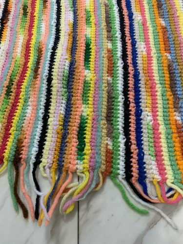 Frangia vintage nonna afgana arcobaleno boho a righe fatta a mano 60x50 - Foto 4 di 9