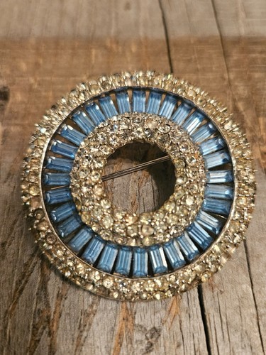 Rhinestone Brooch Pin Round Circle Blue Baguette Vintage Style Jewelry - Picture 11 of 18