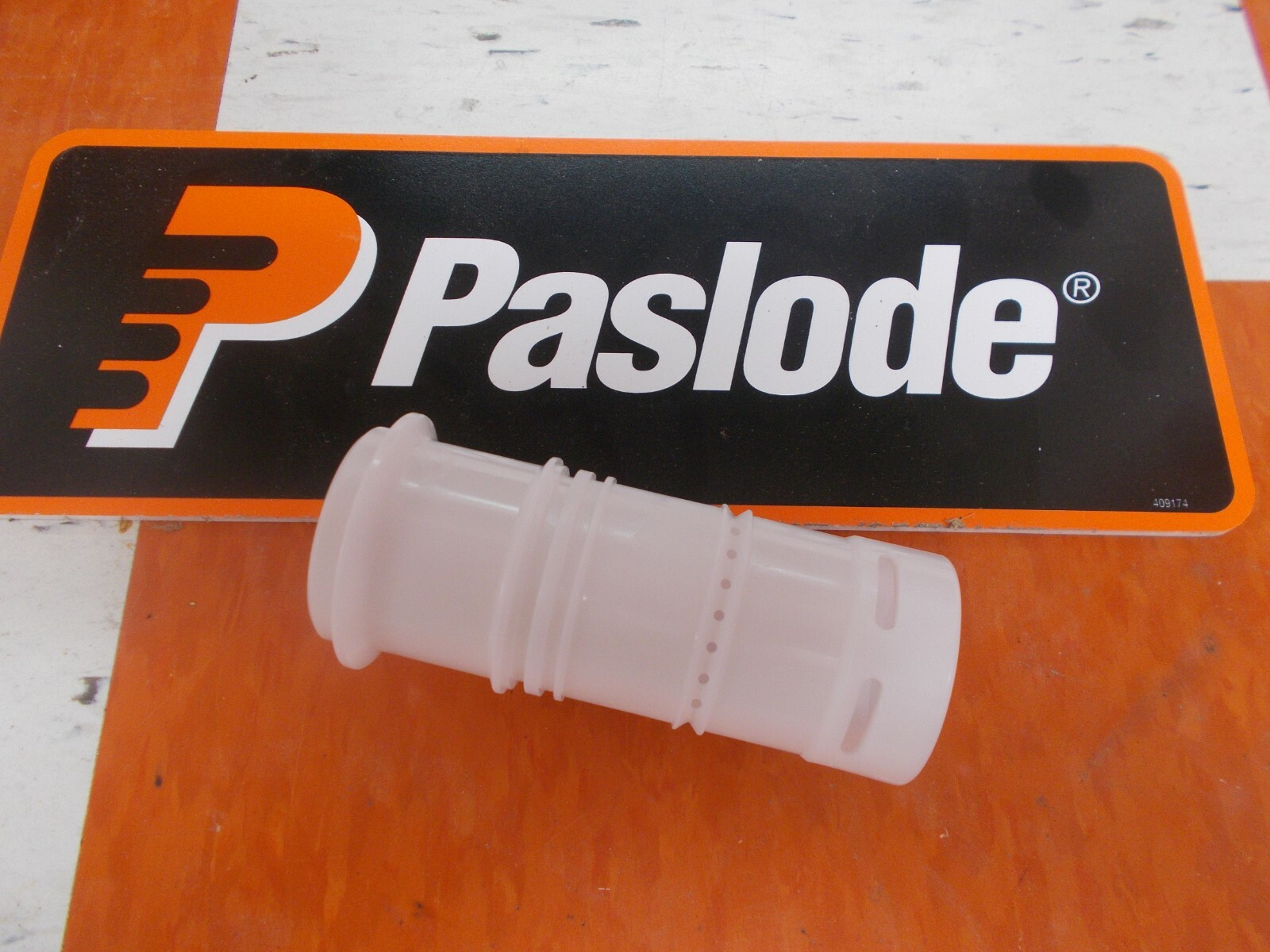 Paslode Part # 515518 Cylinder (T-250S-F16P)