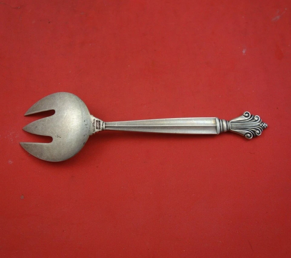 Garfo de sardinha prata esterlina 5 1/2" talheres Acanthus by Georg Jensen - Imagem 2 de 3