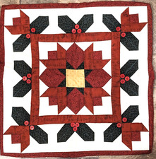 2005 Hand Quilted Red Green White Wall Hanging Table Top Buttons 23" x 23"