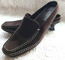 AEROSOLES Two Stitchy Moc Brown Suede Slip-On Mule Heels 7M EUC