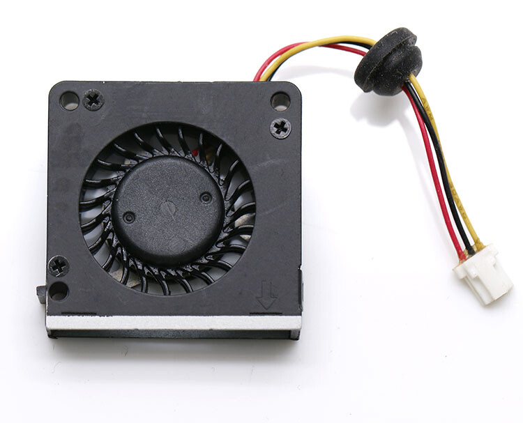 For ADDA AB03005HX070300 5V 0.40A 3007 3CM ultra-thin mute graphics cooling fan