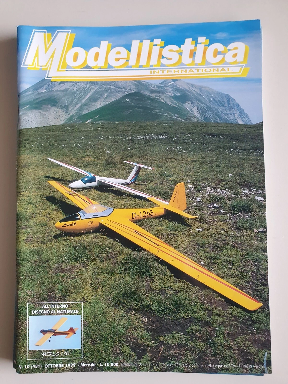 Foto 12 di 14