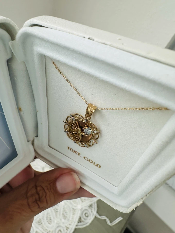 Collar Colgante Ángel Diamante Oro Dos Tonos Michael Anthony De Colección 10k Nuevo en Caja Foto 3 de 4