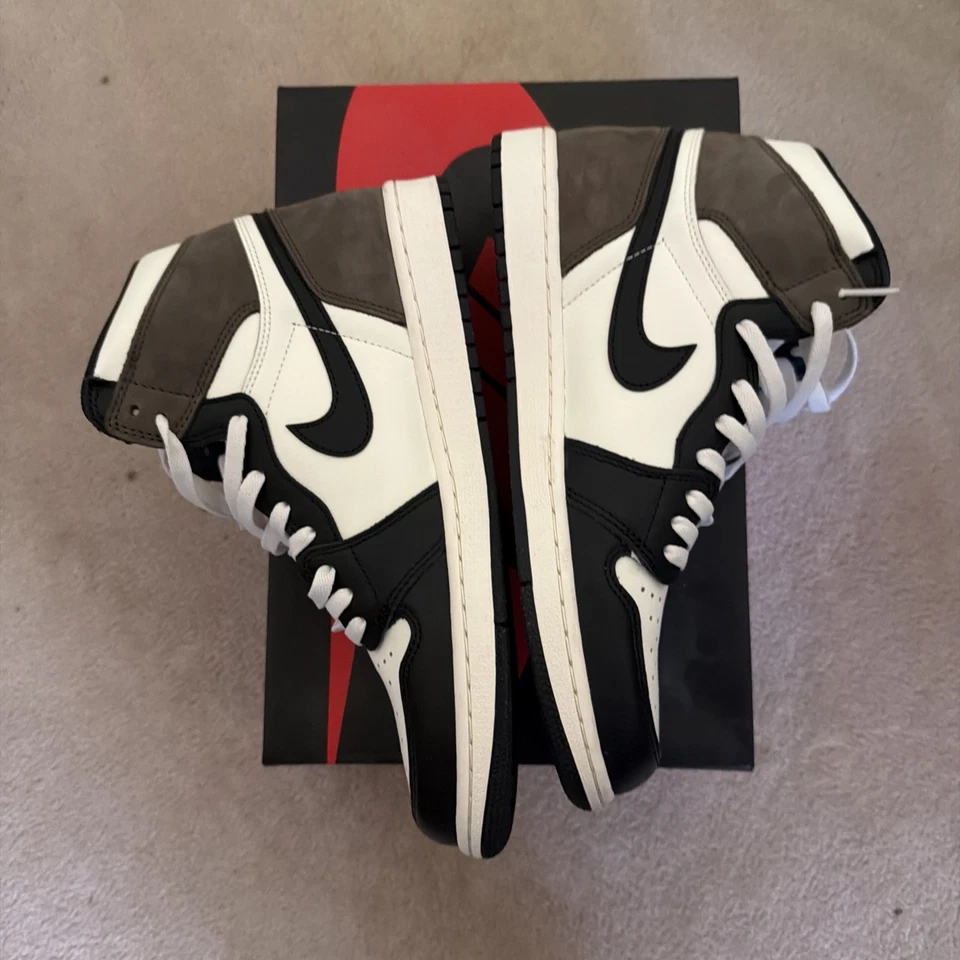 Nike Air Jordan 1 Retro Alto OG "Dark Mocha" Hombre Tenis Talla 10.5 Foto 2 de 4