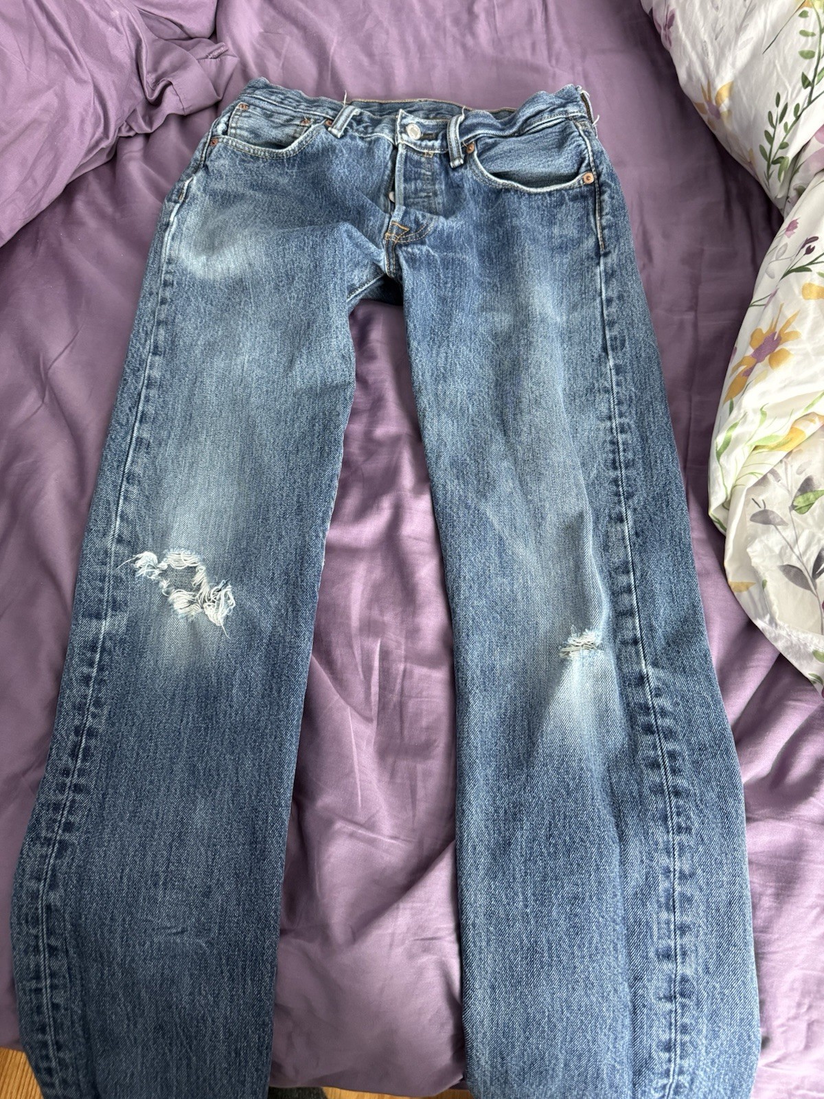 Levi's 501 Men's Original Fit Jeans - Blue Button Fly Ripped 30/32 100% Cotton