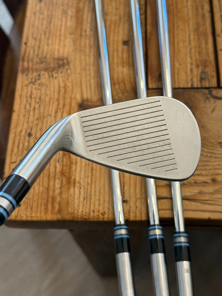 Hojas forjadas en Z Srixon 7-PW Foto 4 de 4