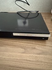 Samsung BD-C5500 Blu-ray DVD CD Player HDMI has remote powers on untested