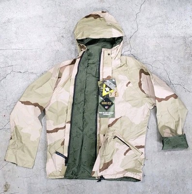 Adventure Tech Reversible Gore-tex Jacket Desert DCU DNC Night