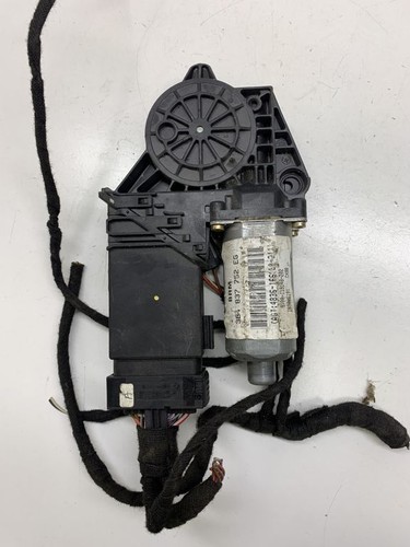 Volkswagen PASSAT B5 1999 Rechts Fensterhebermotor Tür vorne DRA23614