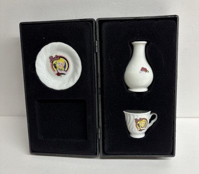 VTG 1990's Barbie Solo In the Spotlight 3 piece Tea Set