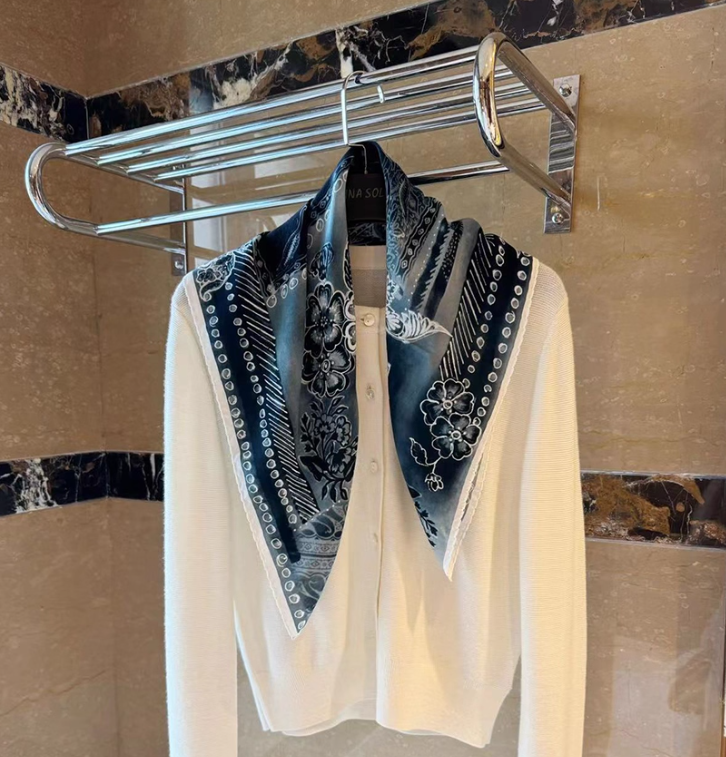 100% Silk Mulberry Square Scarf Dark Green Floral Print 26 Inch Shawl Bandana