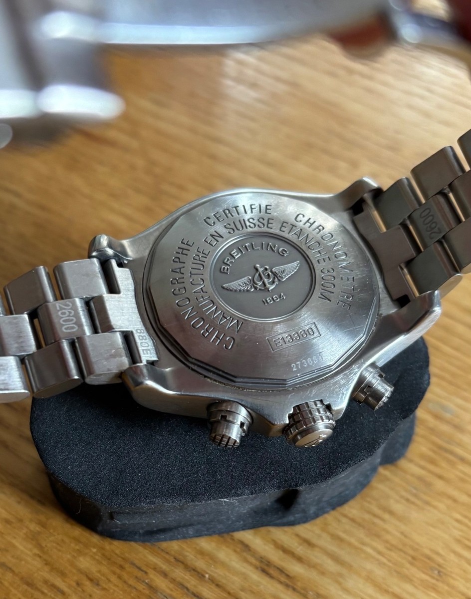 Breitling Chrono Avenger View 4