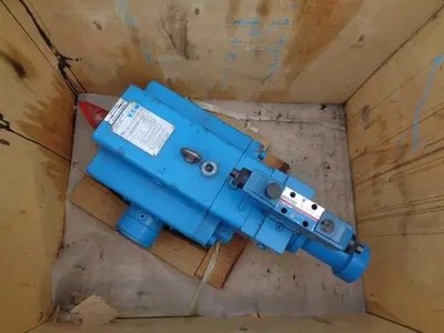Vickers Eaton PVXS-130-M-R-SP Hydraulikpumpe Kolben 