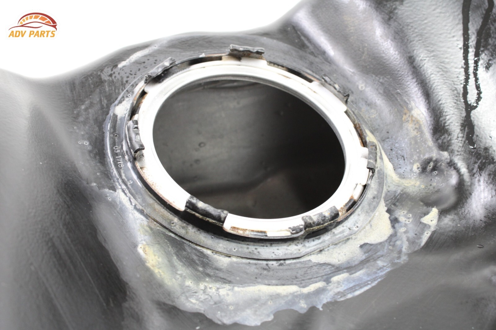 2017 - 2020 MASERATI LEVANTE 3.0L FUEL GAS TANK RESERVOIR OEM