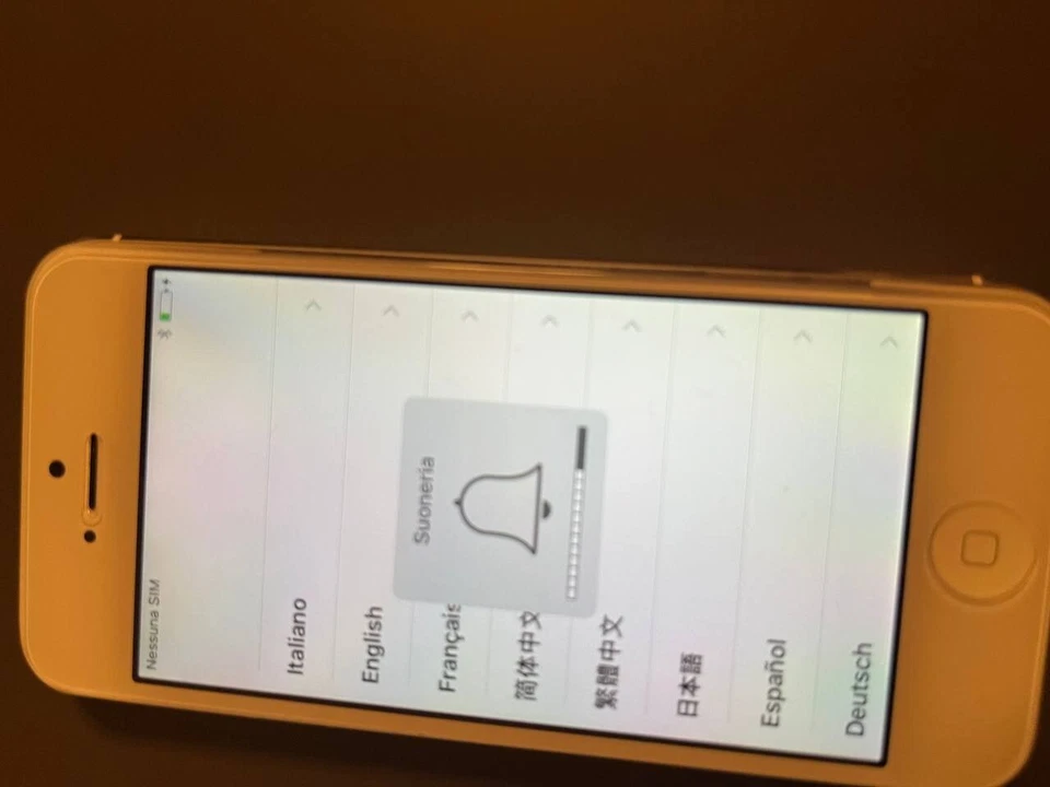 iPhone 5 sbloccato Argento 16 GB + batteria nuova sostituita DA SISTEMARE - Immagine 4 di 4