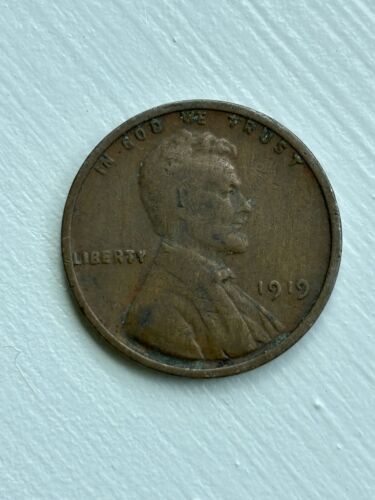 Rare 1919 1c Wheat Cent U.S. Penny No mint. L Touching Rim Dyed Rim ERROR Coin - Afbeelding 1 van 3