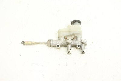 John Deere Gator XUV 850 D 09 Brake Master Cylinder AM138019 46338
