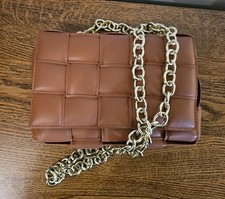 Bolso Bandolera Bella Luna Cuero Marrón Burbuja