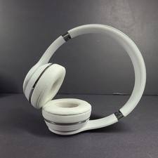 Beats by Dr. Dre Beats Solo3 Wireless On-Ear Headphones Satin Silver A1796