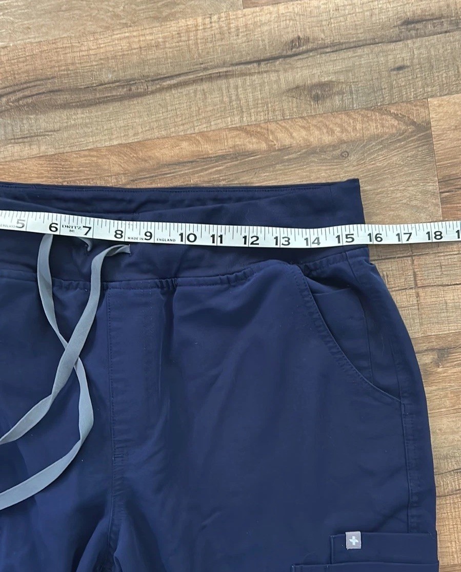 FIGS BASIC SCRUB PANTS TECHNICAL COLLECTION NAVY … - image 5