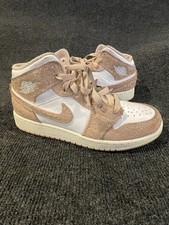 Nike Air Jordan 1 Mid SE Legend Pink White Suede FN7432-161 Youth 4.5Y Kids