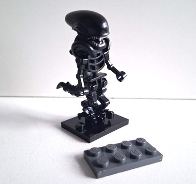 Alien Xenomorph2 HR Giger Block Figur + Original Lego Stein Aliens Terminator