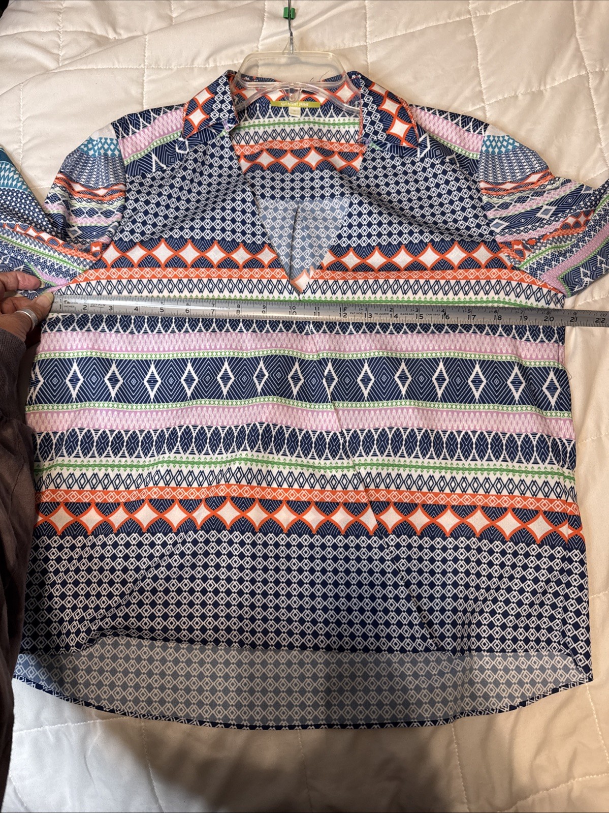 Gianni Bini Colorful Print Faux Wrap Boho Blouse Size Small Hi Low Roll Tab