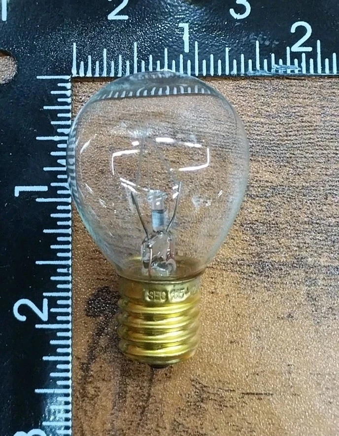 9 Pack Satco S3629 High Intensity S11 Clear Light Bulb 40W Intermediate E17 - Image 2 of 4