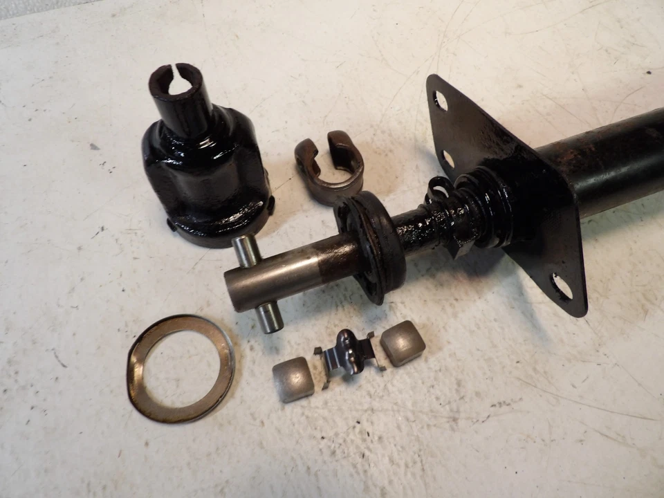 Coluna de direção Chevrolet Corvair 1966 - Imagem 3 de 4