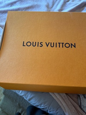 100% Authentic Luis Vuitton Graceful MM Handbag (SOLD OUT IN STORES