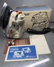 VINTAGE PROCTOR-SILEX STEAM / DRY IRON  I116AL , MADE IN USA Works