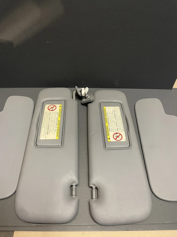 丰田陆地巡洋舰遮阳板套装灰色皮革双折叠梳妆镜 1998-02 — 第 3/4 张图片