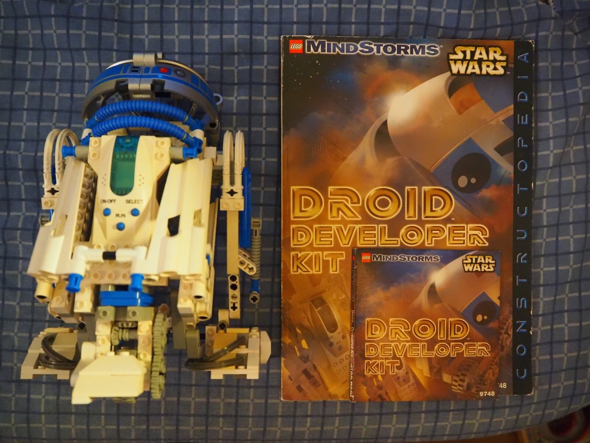 LEGO Star Wars 1999 Droid Developer Kit 9748 Complete R2D2
