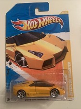 Hot Wheels Lamborghini Reventon Roadster 2010 HW Premiere 25/52 RARE!! Yellow