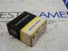 New Allen Bradley 800M-XA2 Contact Block Ser A 2 NO 300 VAC