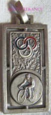 مستلزمات رياضية — BG12489 - MEDAILLE CYCLISME 1975-76