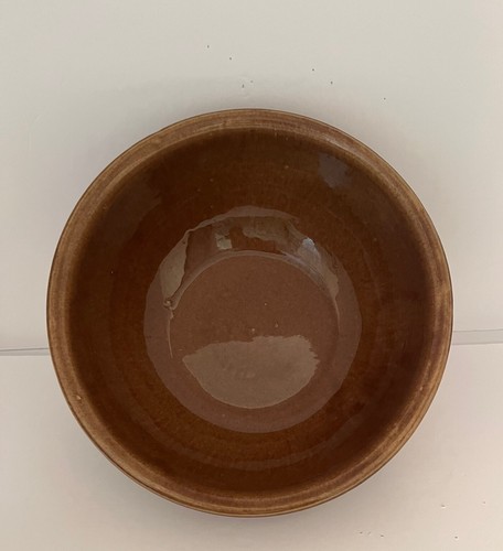Vintage Raised Relief Fruit Motif Brown Pottery Round Bowl Marked USA - Picture 5 of 8