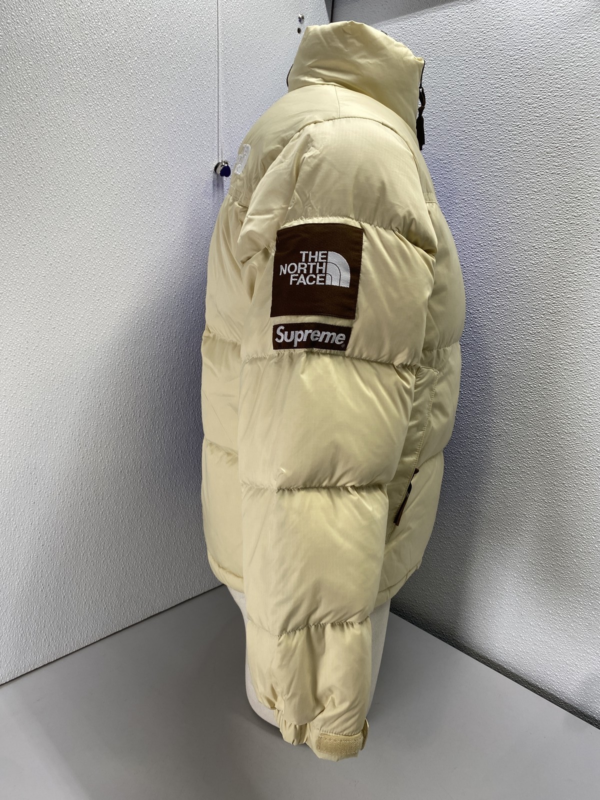 The North Face x Supreme Mens Split Nuptse Puffy Jacket Size S Gravel, Purple thumbnail 11
