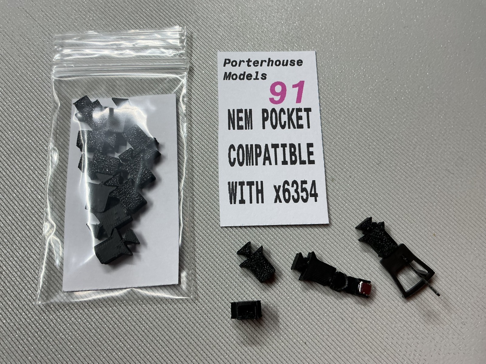 No.91   NEM pockets compatible with x6354 OO Railway   10-off