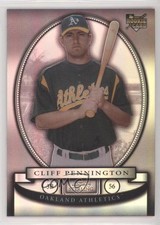 2008 Bowman Sterling Refractor 73/199 Cliff Pennington (Holding Bat) #BS-CRP 0q3