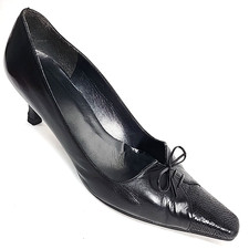 Vtg Stuart Weitzman Pointy Toe Pumps Sz 9.5M Black Kitten Heel Corset Bow Vibram